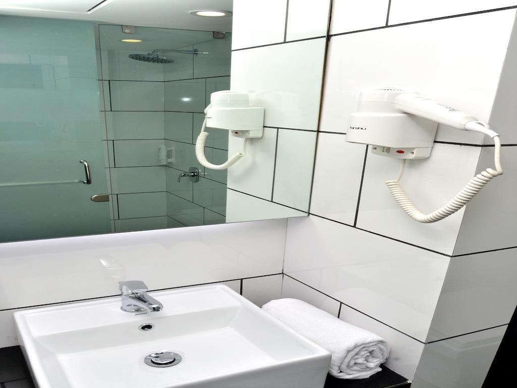 Hotel Mango Tune Ahmedabad
